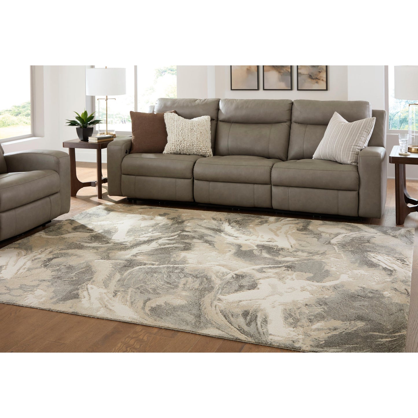 Jairlett Large Rug